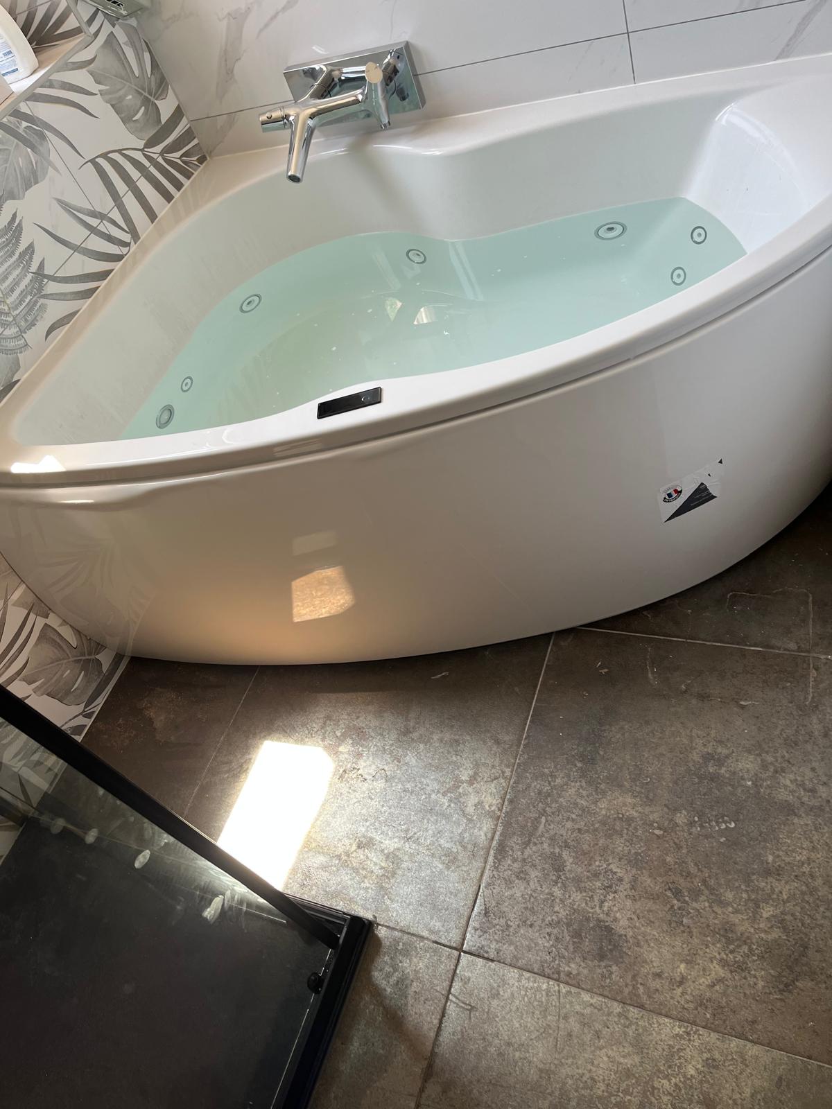 WhatsApp Image 2024-10-24 à 19.17.52_5461d083