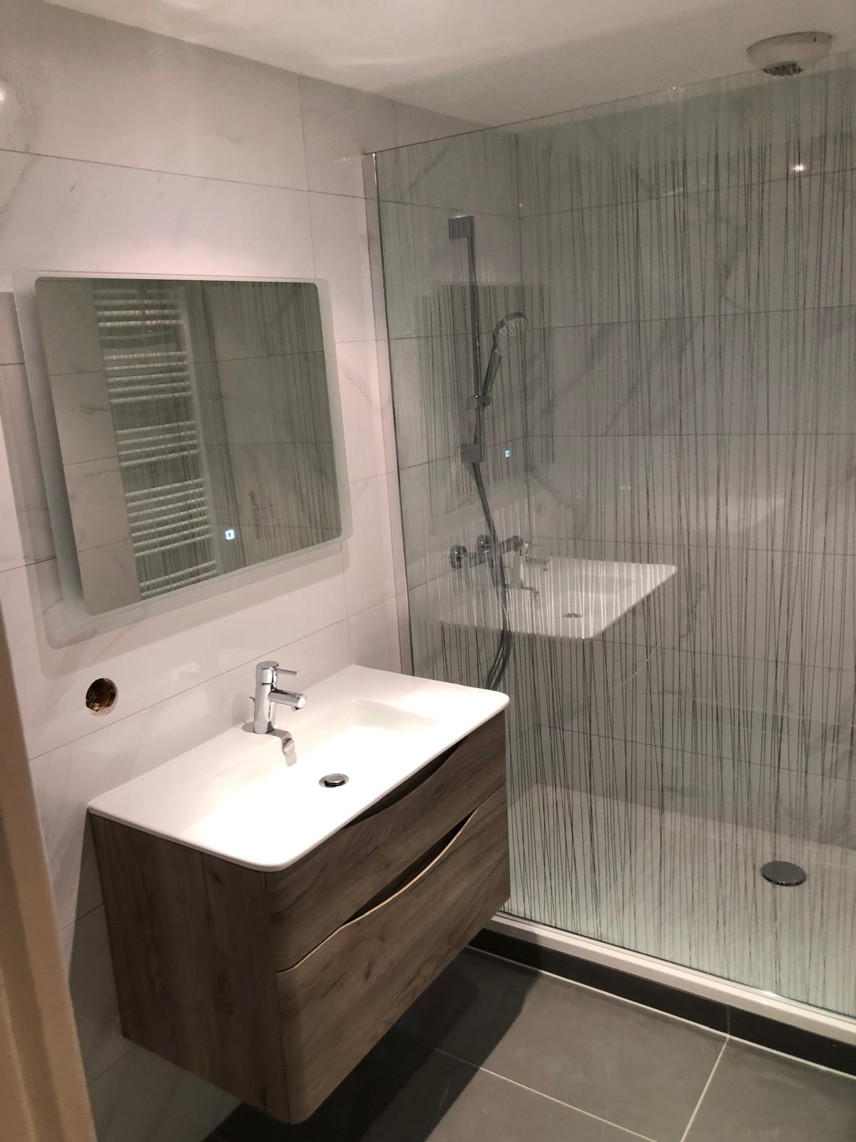 WhatsApp Image 2024-10-24 à 19.17.52_54ea4d23